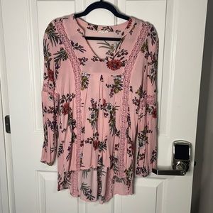 Pink Altar’d state top